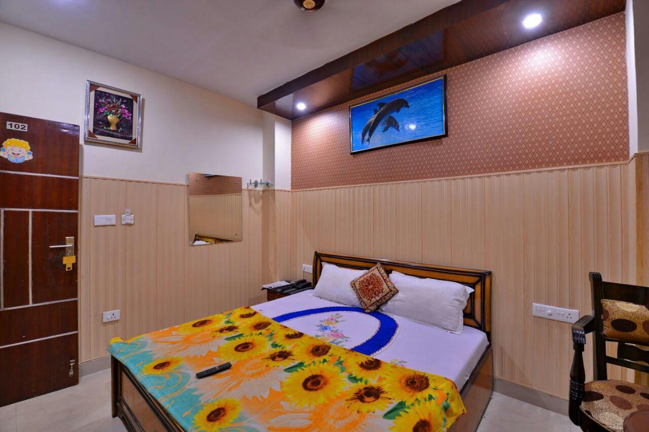 Hotel Dharam Villa Калка Экстерьер фото